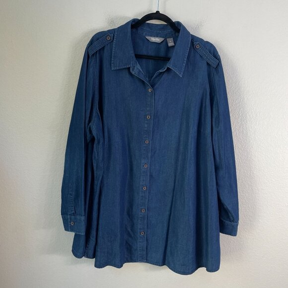 Martha Stewart Womens Plus 2X Denim Chambray Button Up Shirt Shoulder Epaulets - Picture 1 of 10